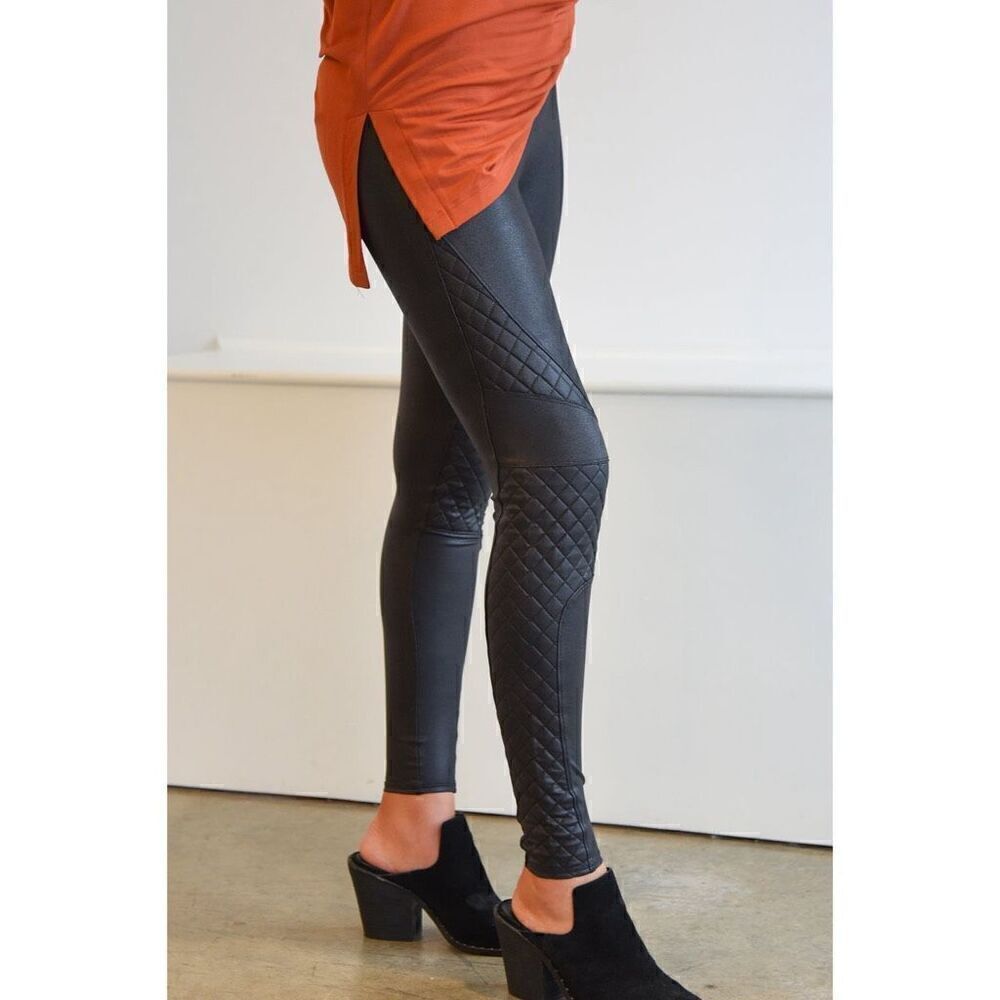 SPANX Moto Faux Leather Quilted Legging Size XS